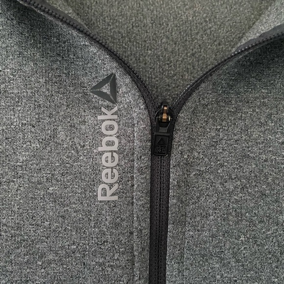 Reebok Zip-up Athletic Running Hoodie XS - Picture 5 of 7
